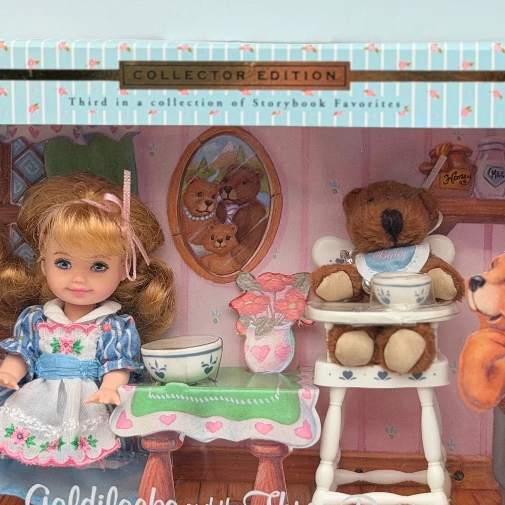 Barbie Collector Edition Goldilocks and the Three Bears Kelly Doll Set 2000